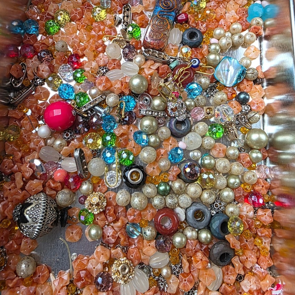 Mixed Jewelry Making Bead Lot Charms Findings Craft Supplies Glass Pearl Crystal